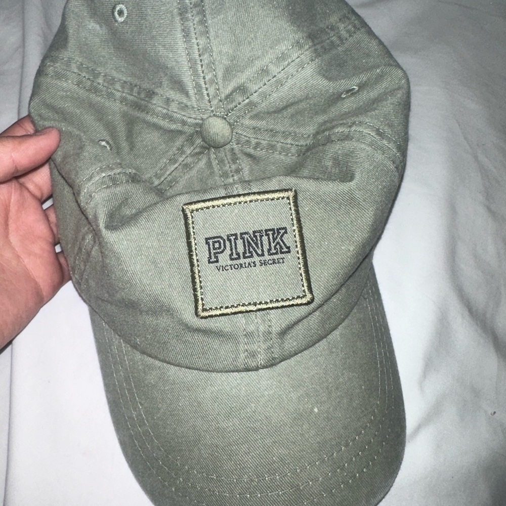 Baseball cap - Picture 4 of 4